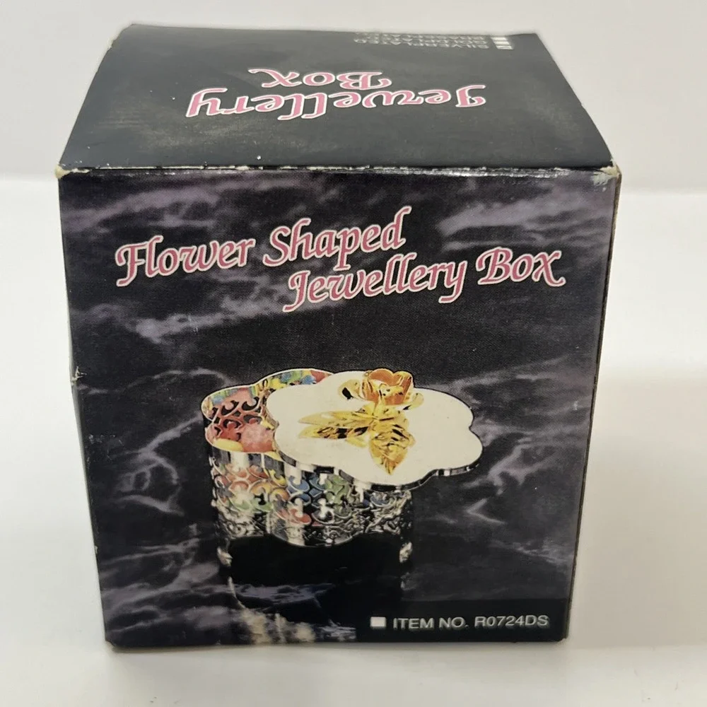 Heart and Rose Silver Plated Trinket Ring Jewelry Box, Filigree Silver Tone Mesh